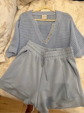 Varley high rise women’s short and sweater - being sold as a set